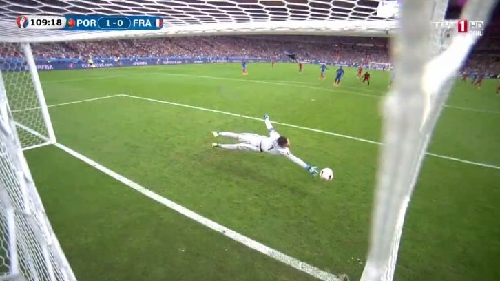 Finalde Fransa'yı yenen Portekiz şampiyon oldu