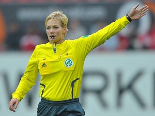 Bundesliga'ya ilk kadın hakem
