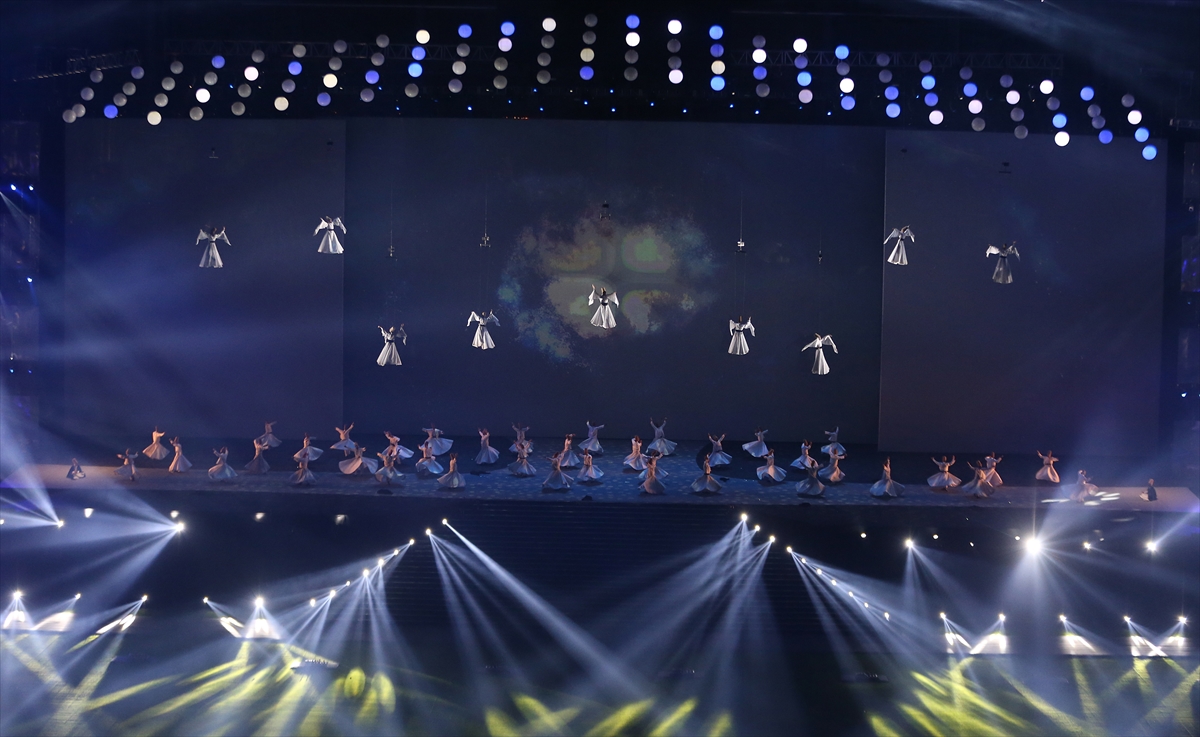 İşitme Engelliler Olimpiyat Oyuncuları'nda müthiş açılış