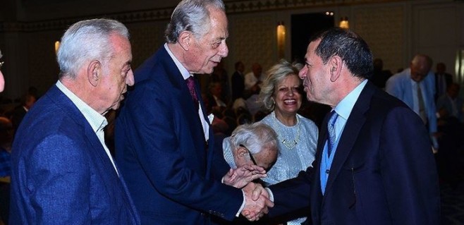 Dursun Özbek imaj değiştirdi