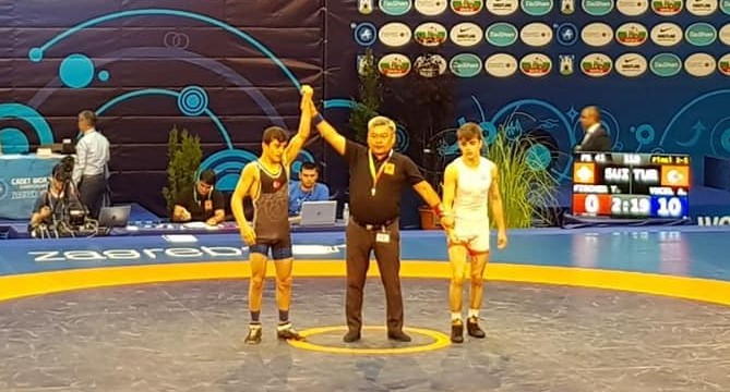 Genç güreşçi Hamza Alaca Dünya Şampiyonu