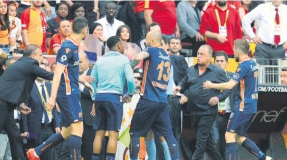 Başakşehir, Terim'in ismini kaldırmak için harekete geçti