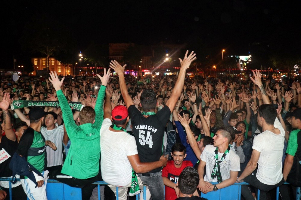 i Sakarya'da final coşkusu