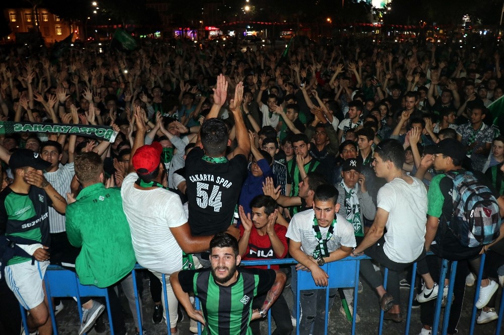 i Sakarya'da final coşkusu