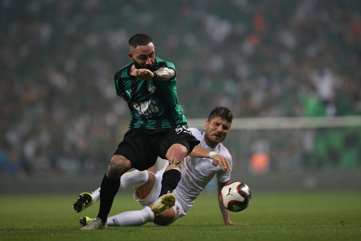 Fatih Karagümrük Spor Toto 1. Lig'e yükseldi