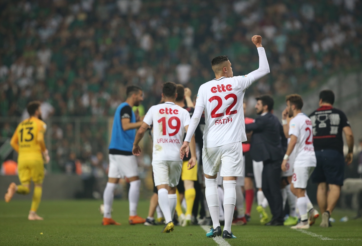 Fatih Karagümrük Spor Toto 1. Lig'e yükseldi