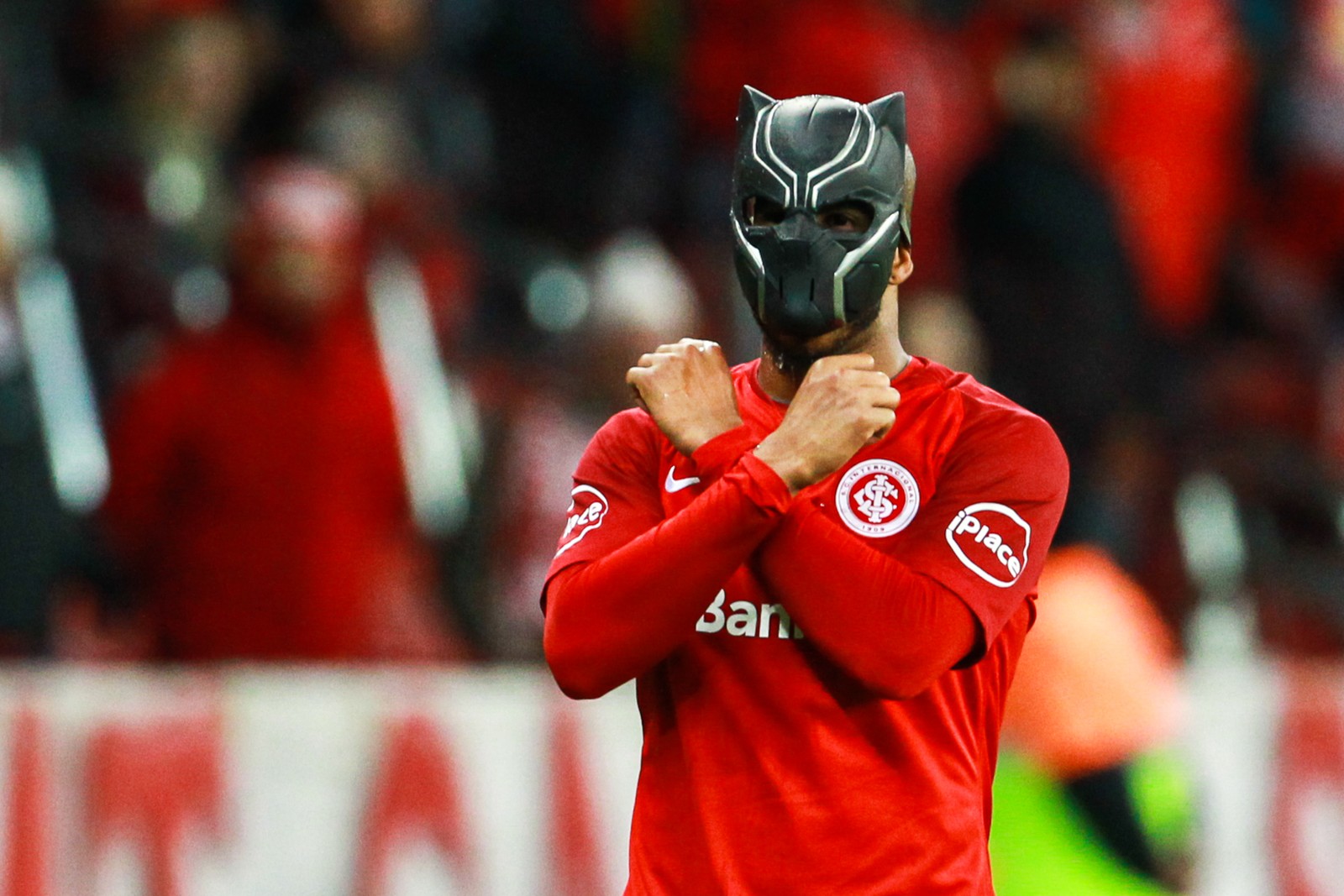 Fenerbahçe Patrick'in peşinde