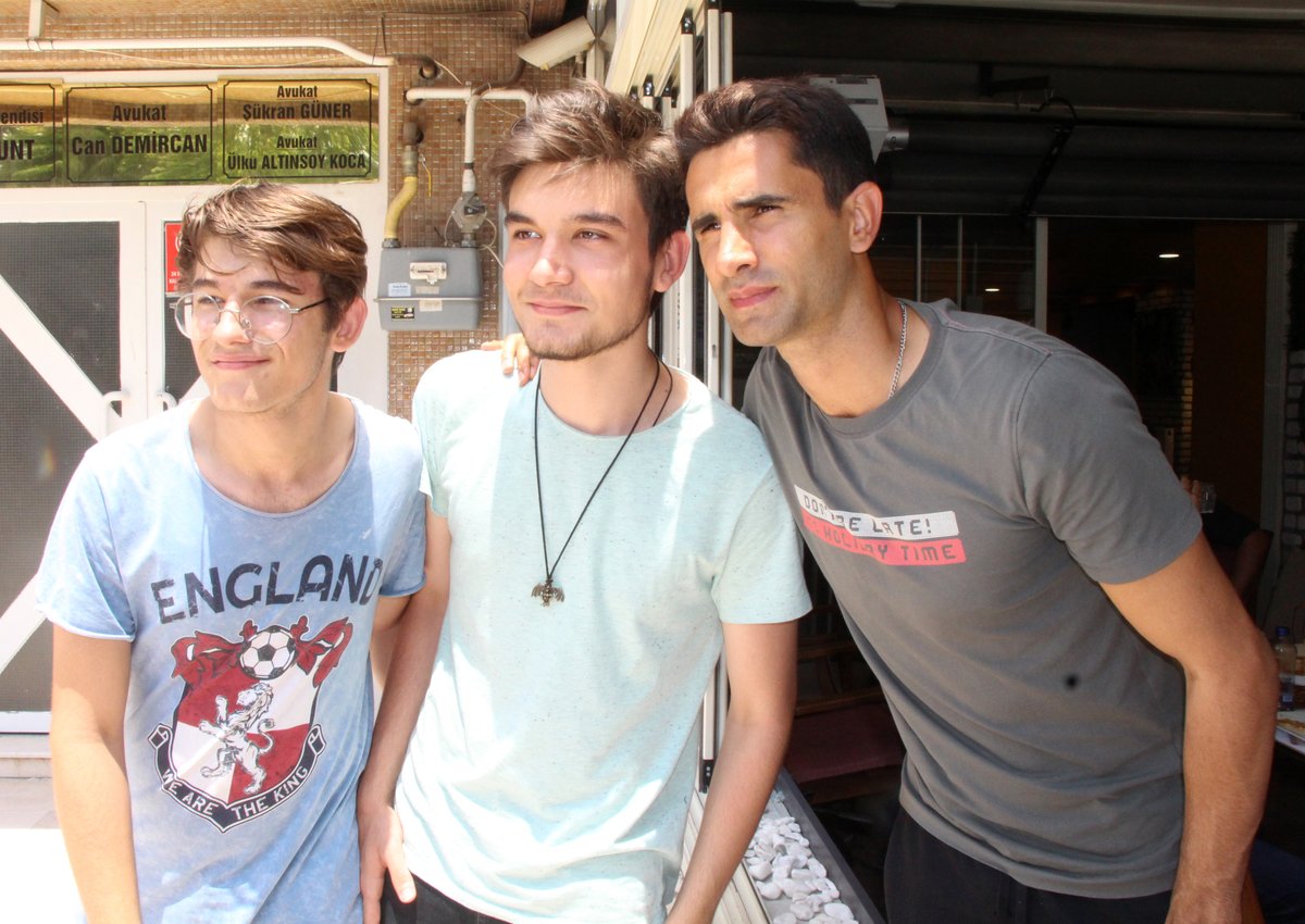 Futbolcular tezkere aldı