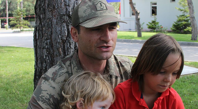 Futbolcular tezkere aldı