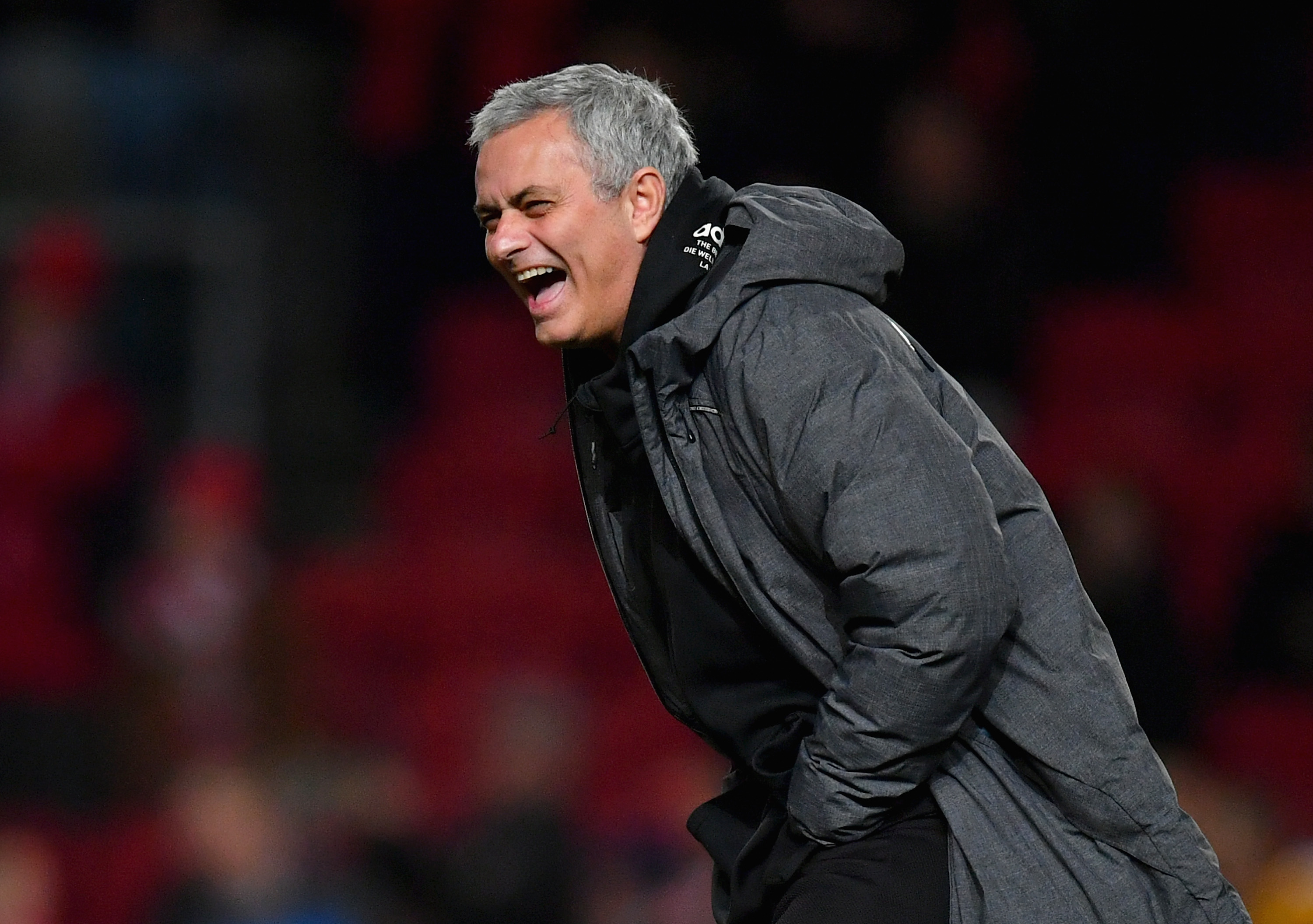 Çinliler Mourinho'ya servet teklif etti