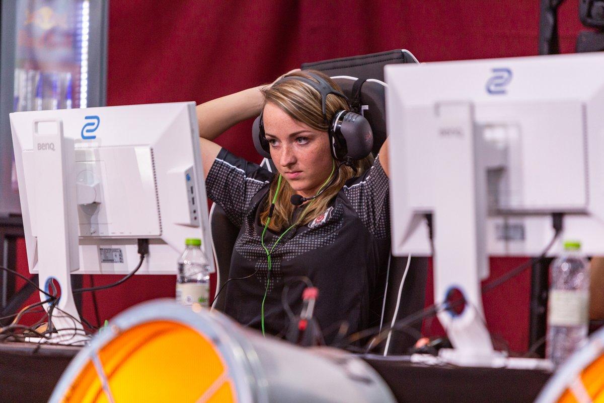 Beşiktaş Kadınlar espor takımı dünya şampiyonu