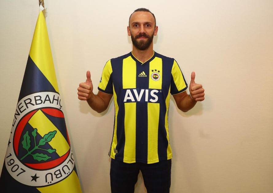 Fenerbahçe'nin yeni transferi Muriç çubukluyu giydi