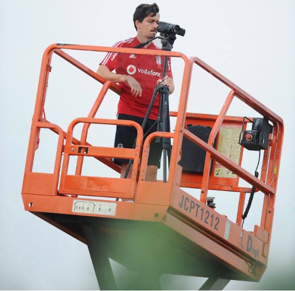 Beşiktaş antrenmanında vinçli takip