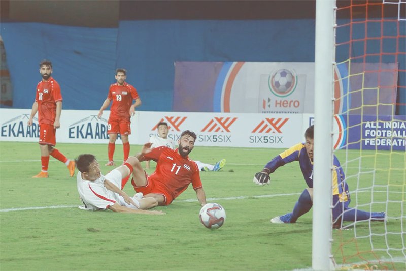 Suriye, Kuzey Kore'ye 5 attı