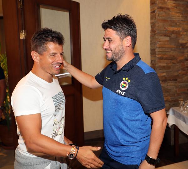 Fenerbahçe'de Emre Belözoğlu kampa katıldı
