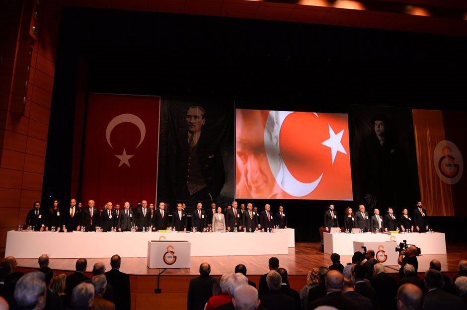 a Galatasaray'da seçim yok