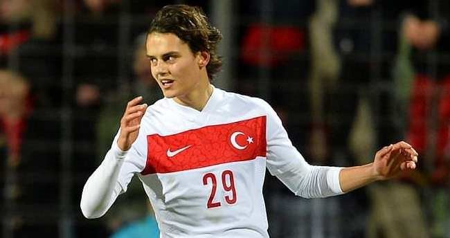 Enes Ünal takımının ABD kampına katılamadı
