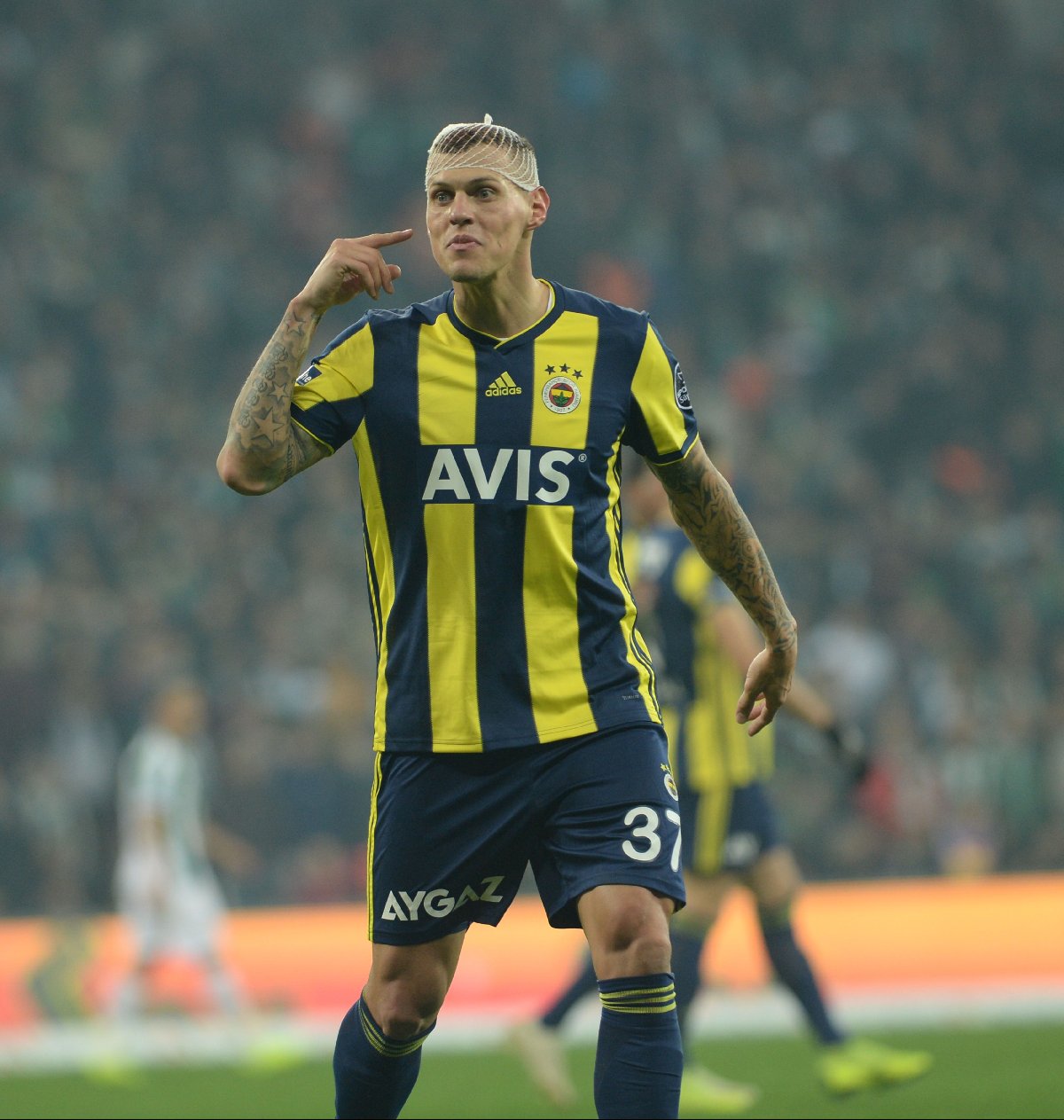 Skrtel, Fenerbahçe'de kalıyor