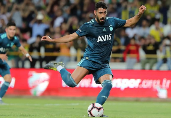 Tolga Ciğerci'nin sözleşmesi uzatıldı