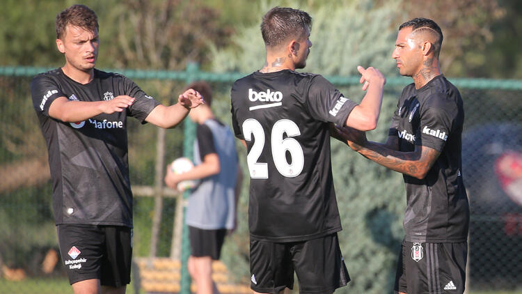 Beşiktaş hazırlık maçında Kocaeli'ye 7 attı