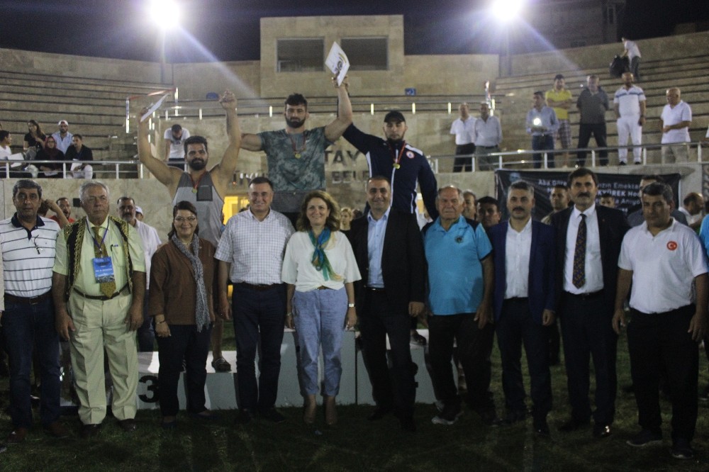 i Aba güreşinde Başpehlivan Ömer Yavuz oldu