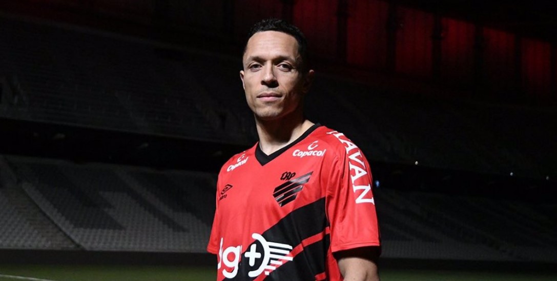 Beşiktaş, Bojan Nastic'i transfer ediyor