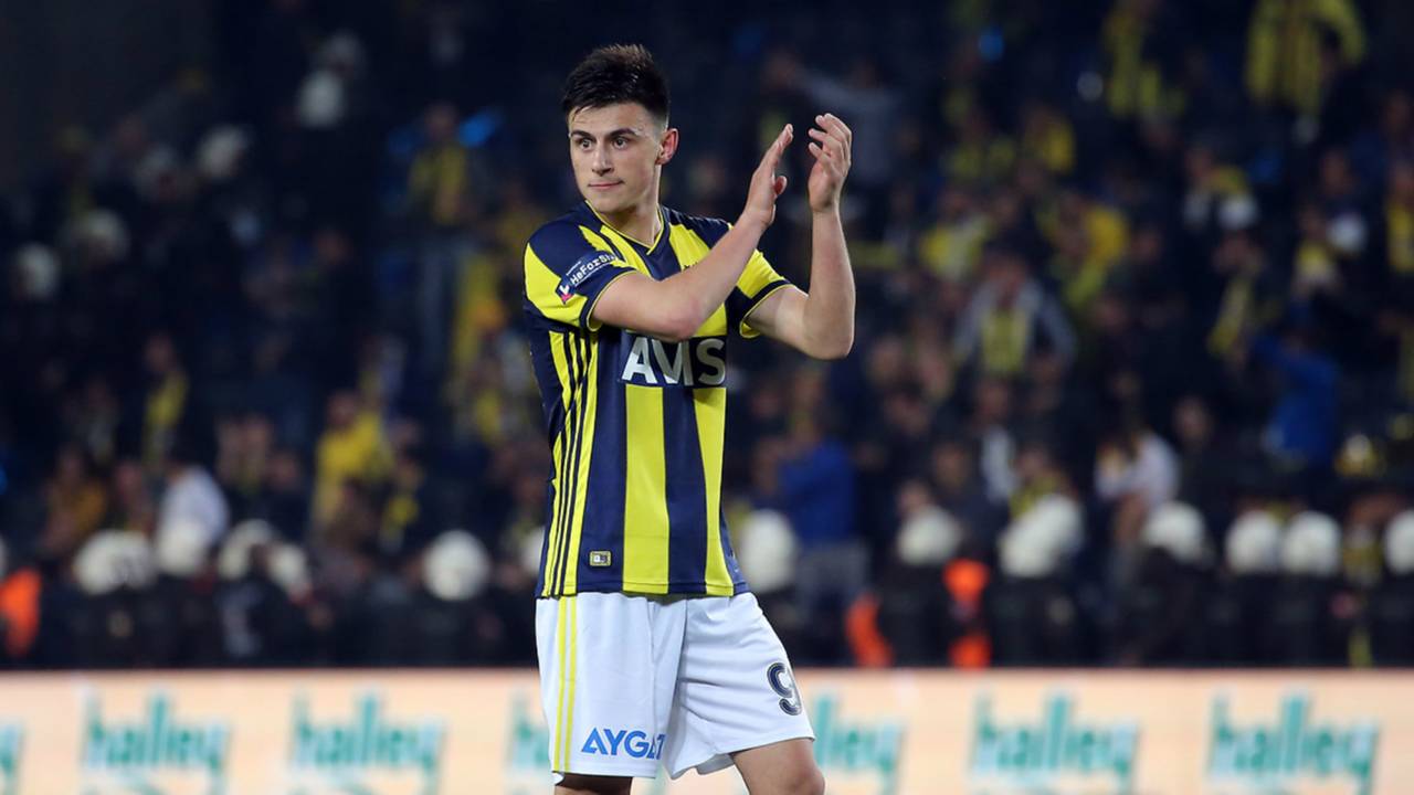 Fenerbahçe Elif Elmas'ı resmen açıkladı