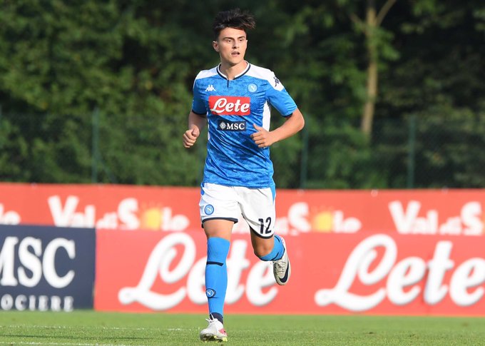 Elif Elmas ilk maçına çıktı