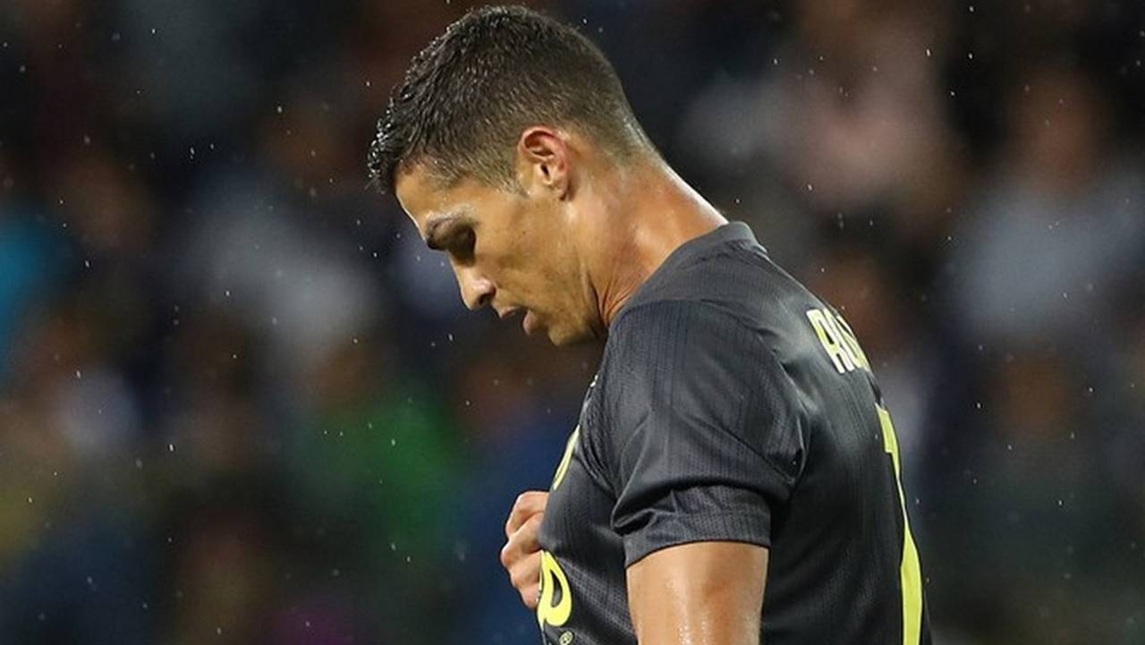 Ronaldo 'en iyi oyuncu' rozetini reddetti