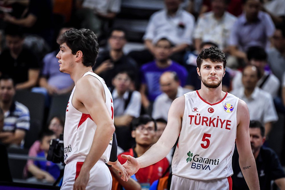 12 Dev Adam yenilmesine rağmen olimpiyat vizesi aldı