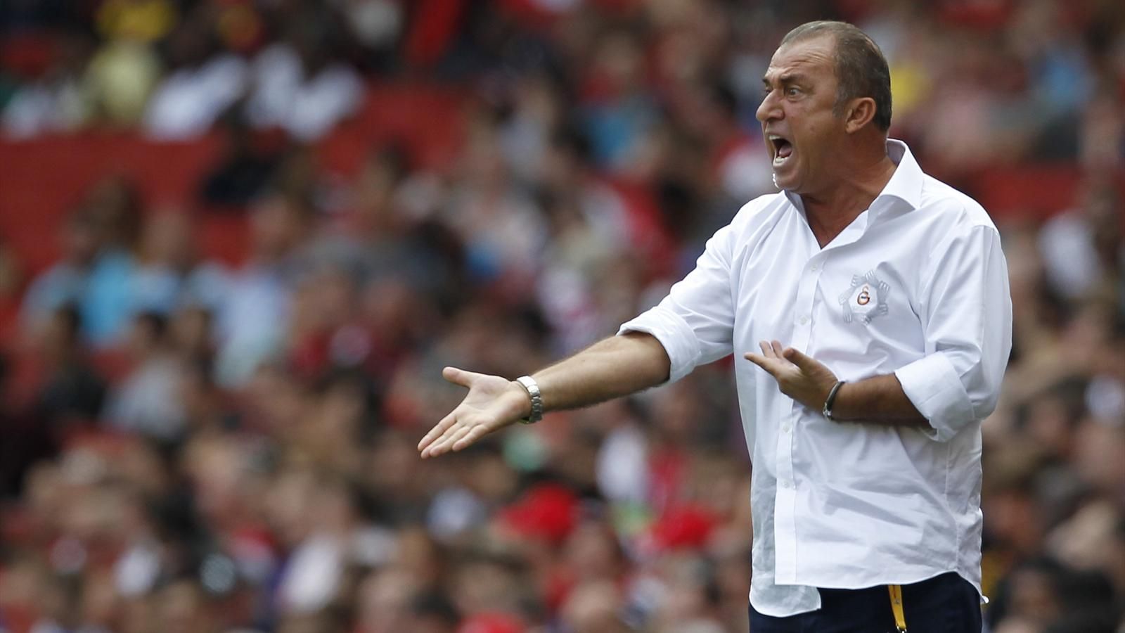 Fatih Terim'in cezasını 3 maça düşürdü