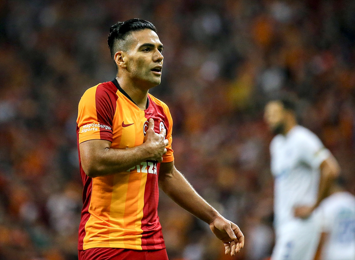 Galatasaray Falcao'yla kazandı