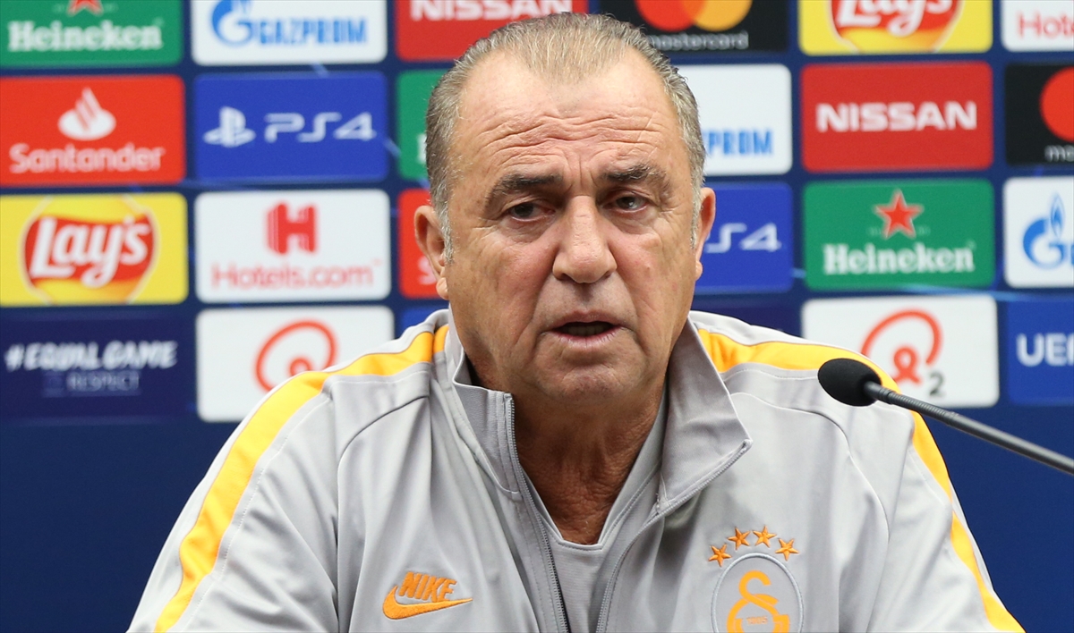 a Fatih Terim muhabire İtalyanca cevap verdi