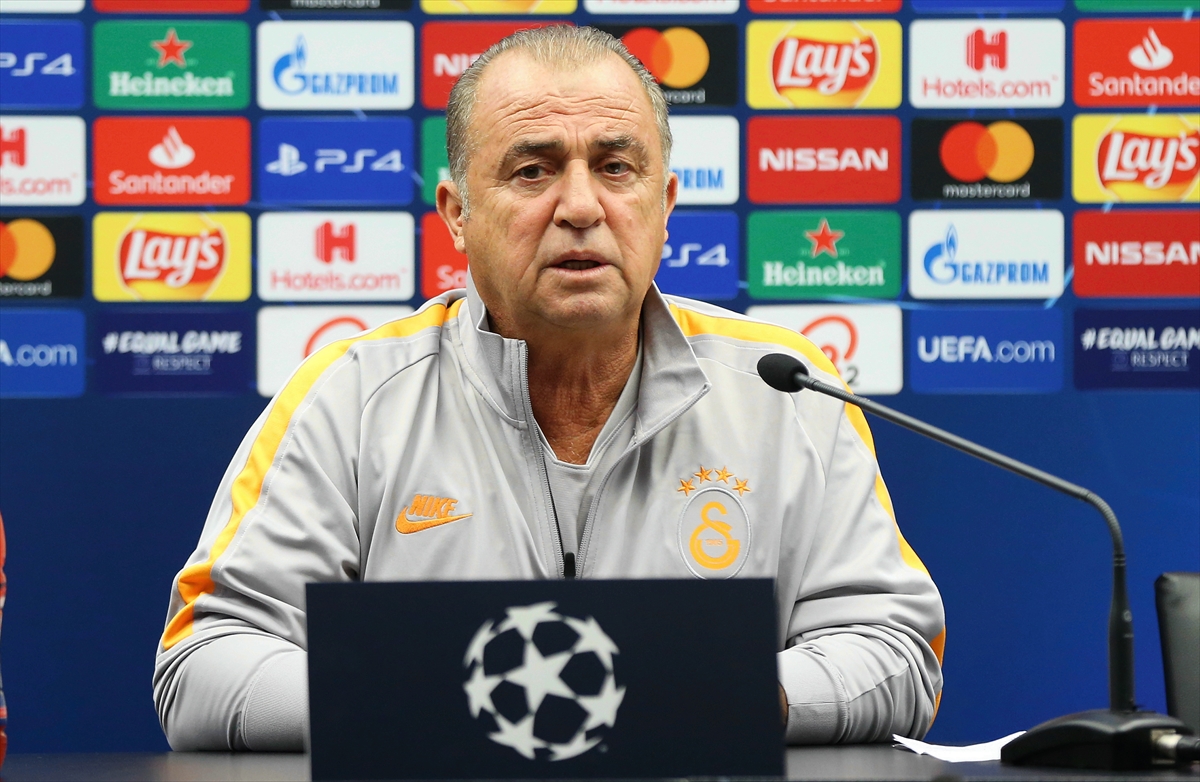 a Fatih Terim muhabire İtalyanca cevap verdi