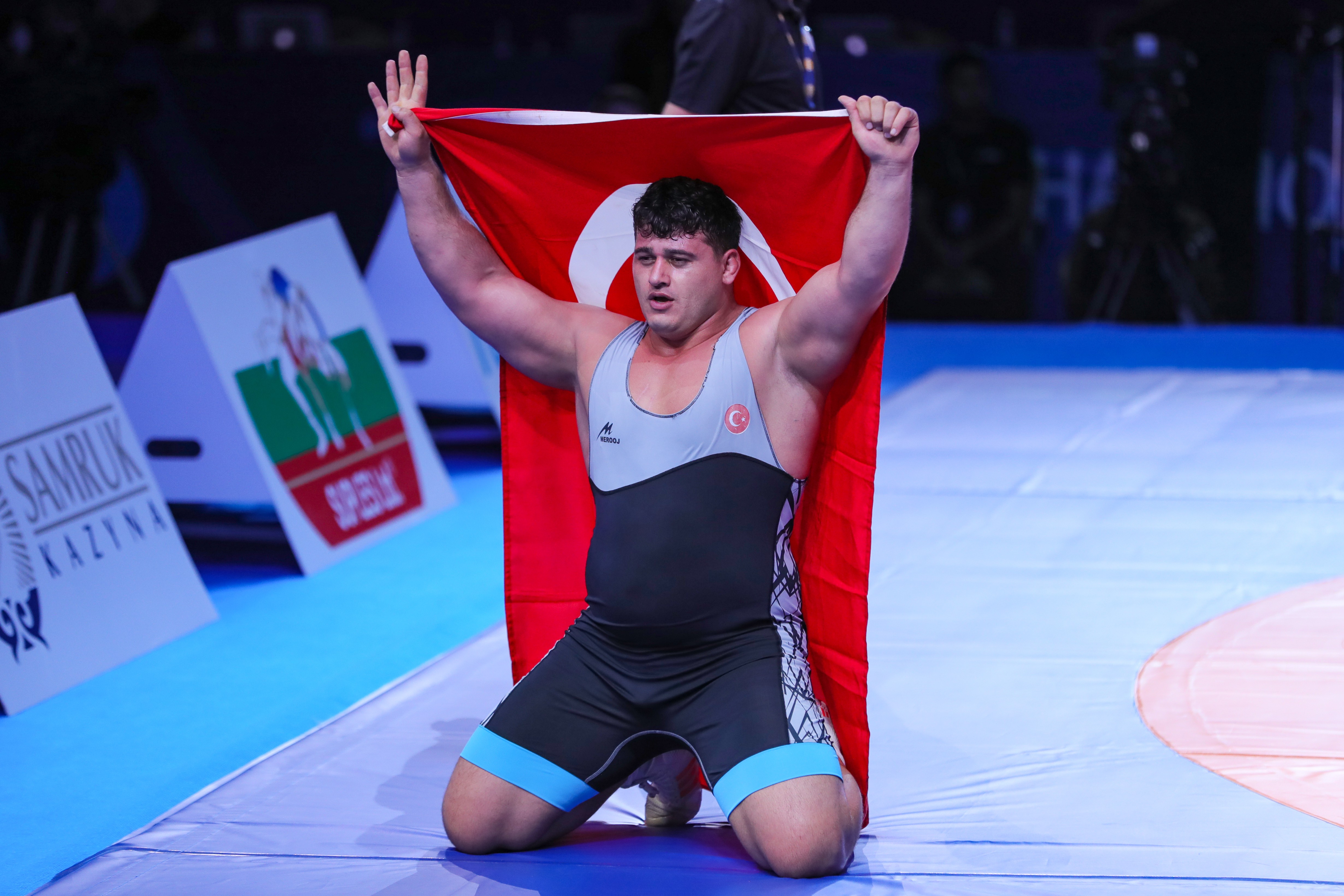 i Rıza Kayaalp: Hedefim Olimpiyat Şampiyonluğu