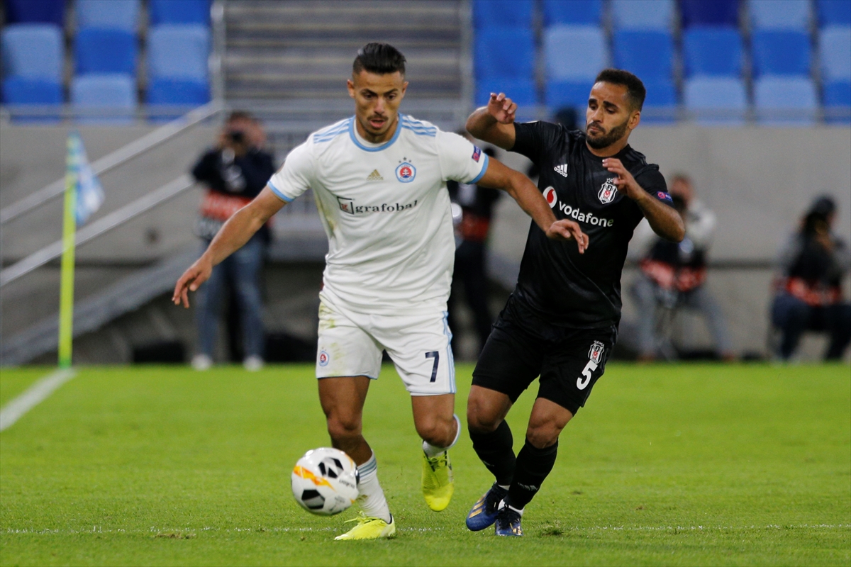 r Beşiktaş. Bratislava'dan 4 yedi
