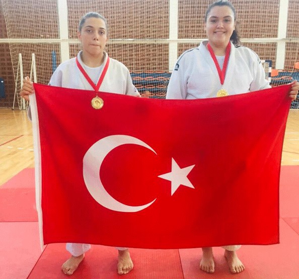 Ümit Milli Judo Takımımız Balkan şampiyonu