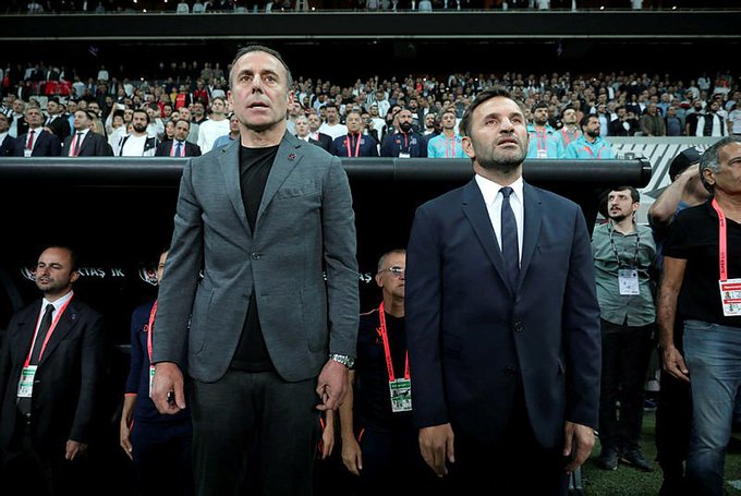 Beşiktaş tribünlerinden 'Sergen Yalçın' tezahüratı