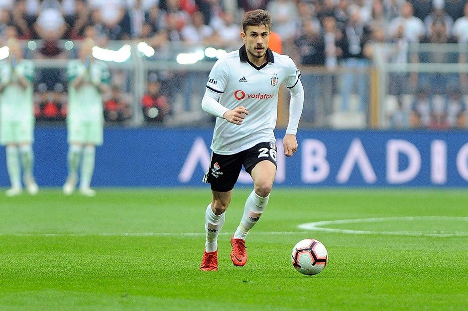 Lille, Dorukhan'ın peşinde