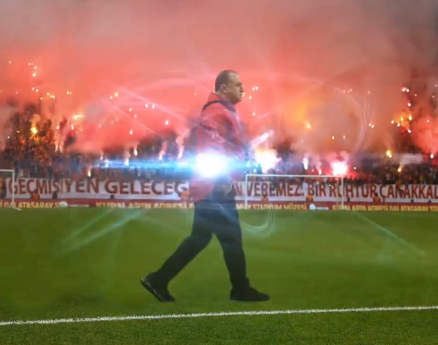 Fatih Terim, derbide hologramla sahada olacak