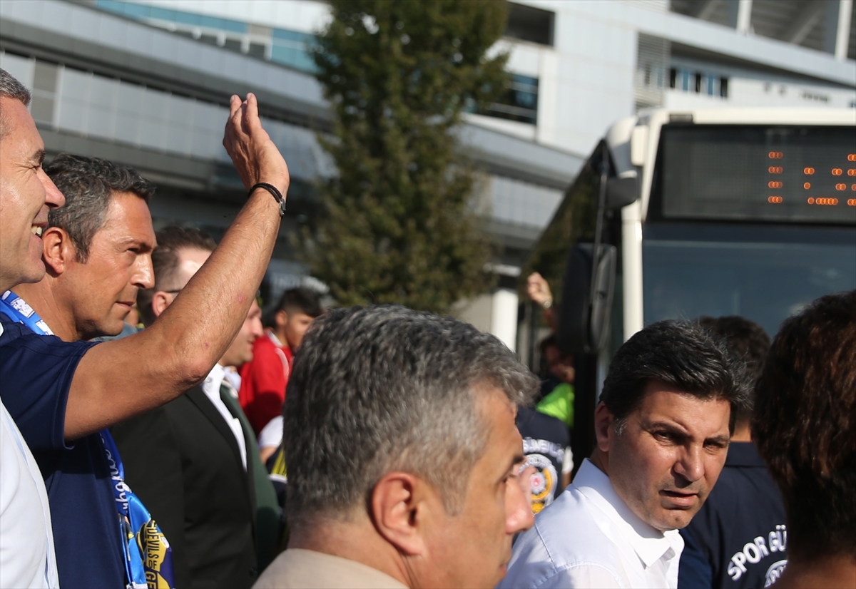 a Fenerbahçelileri deplasmana Ali Koç gönderdi