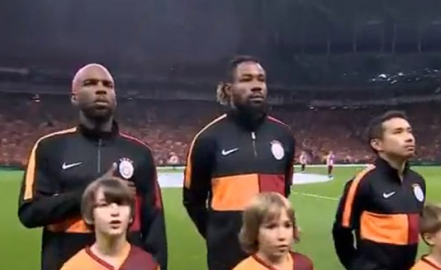 Kruse ve Babel İstiklal Marşımızı okudu