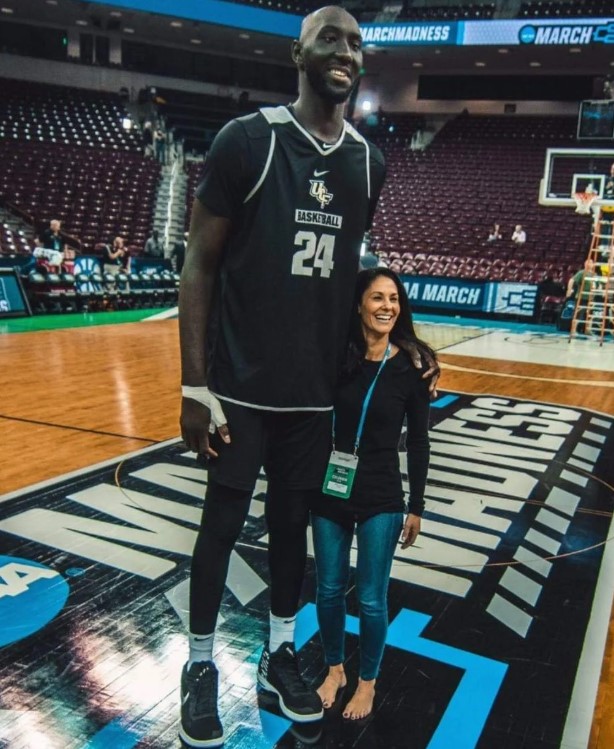 NBA'in en uzun oyuncusu: Tanrı beni kutsamış