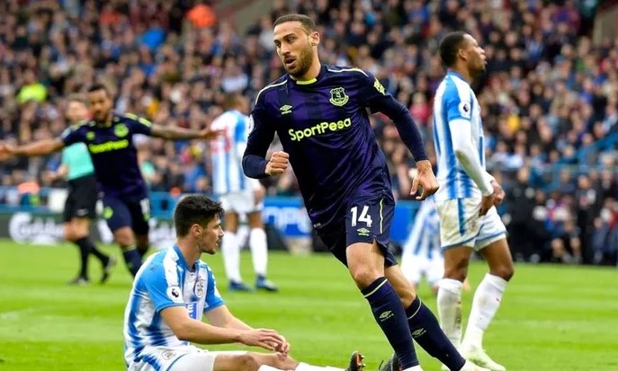 Cenk Tosun en kötü 11'e girdi