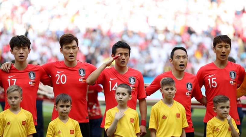 UEFA'ya göre asker selamı sadece Türk futbolculara yasak