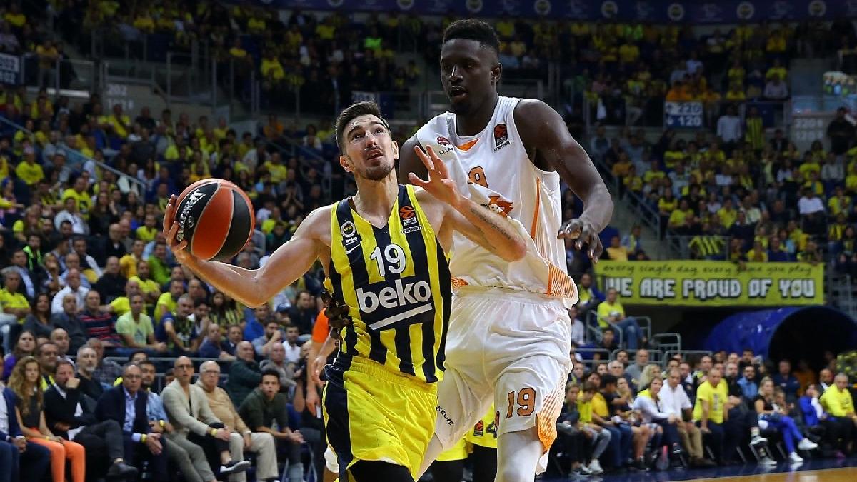 a De Colo 39 sayı attı Fenerbahçe kazandı