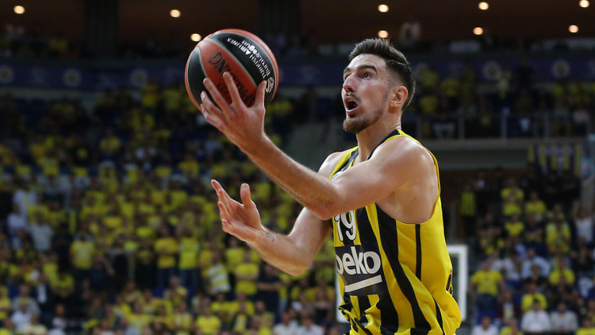 a De Colo 39 sayı attı Fenerbahçe kazandı