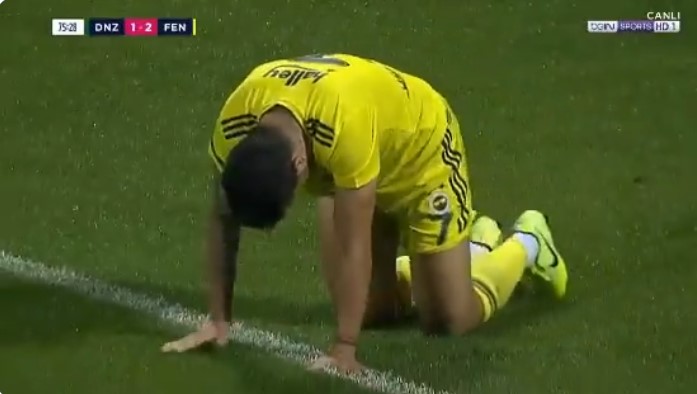 Ozan Tufan'ın sakatlık numarası yaptığı anlar