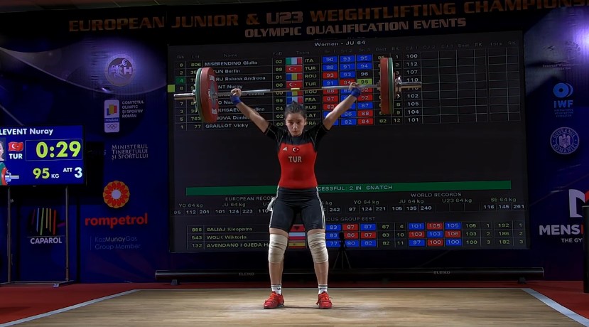 Genç halterci Berfin Altun Avrupa şampiyonu