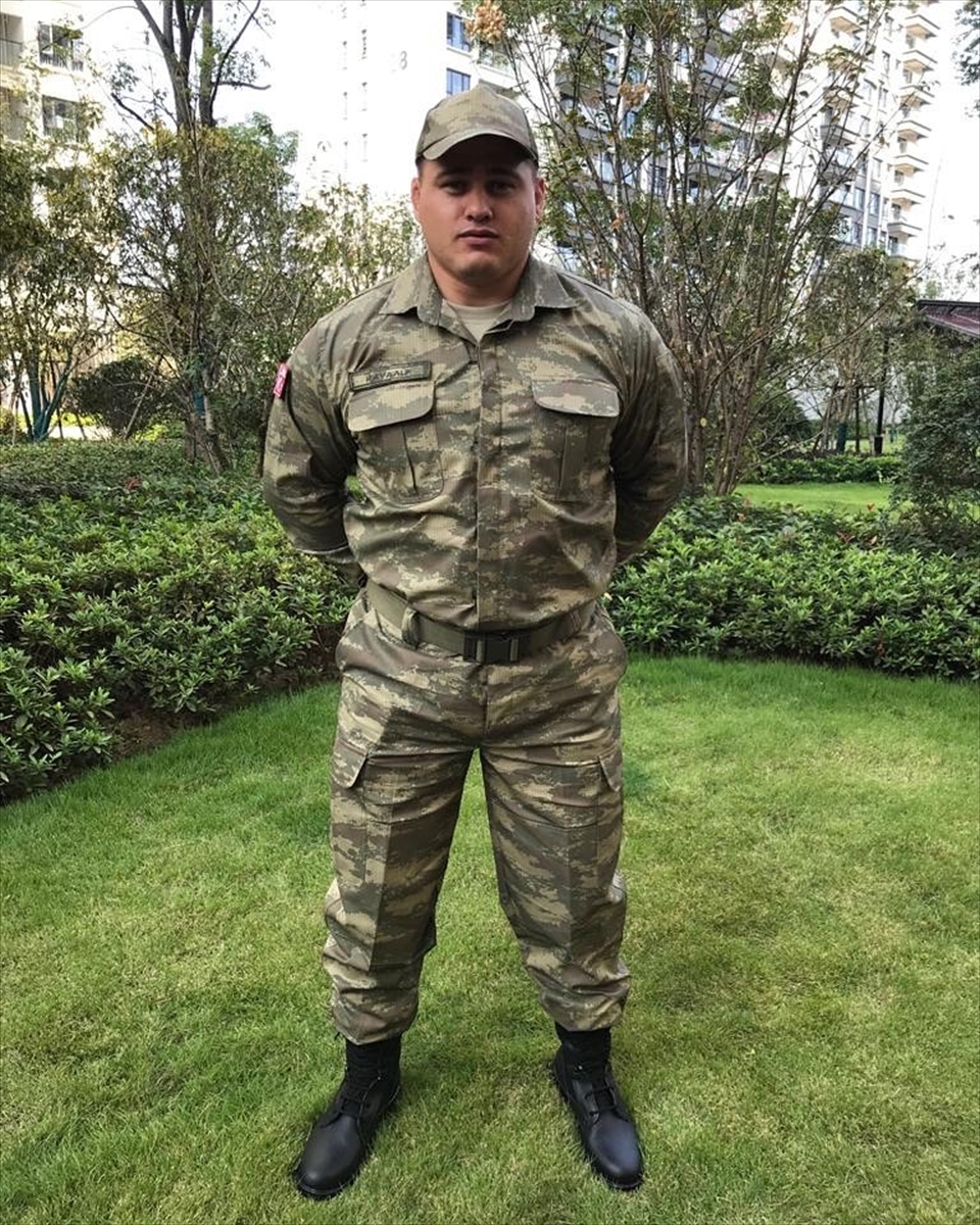 Rıza Kayaalp şampiyon oldu